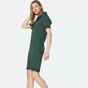 Onepiece short jumpsuit color green size XS